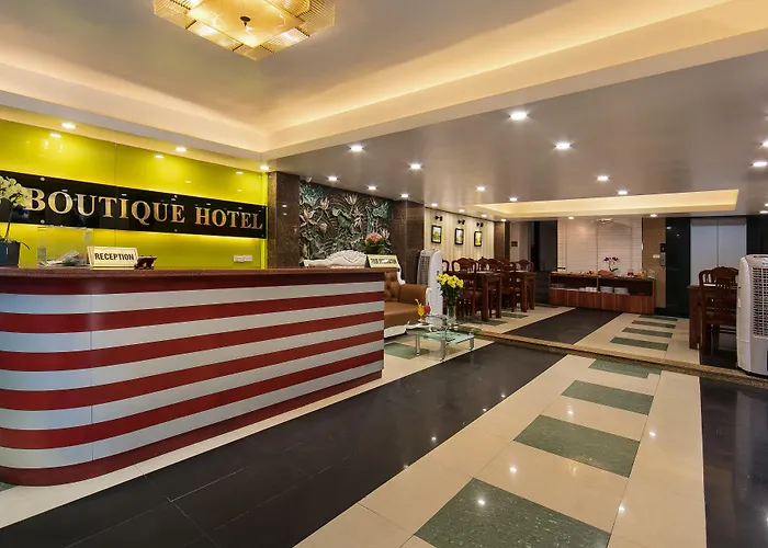 Pet Friendly hotel: Hanoi Lotus Boutique Hotel