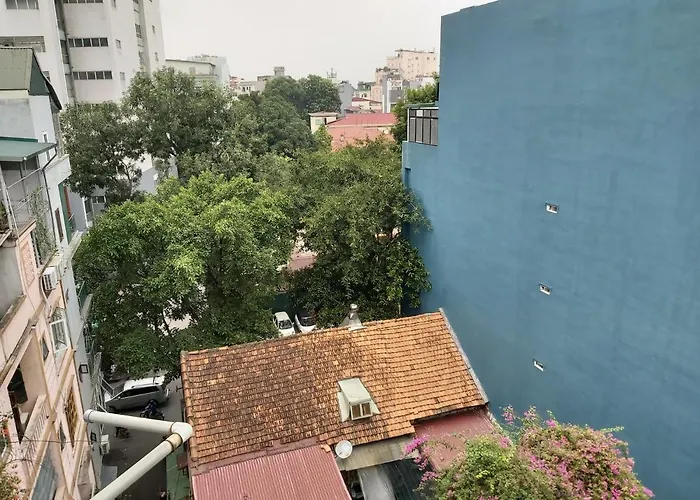 Hc Old Quarter View House